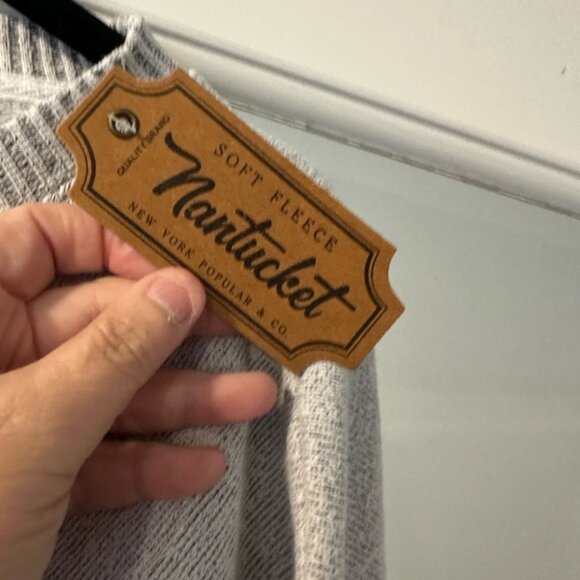 New York Pop Art Gray Chicago Sweater - Picture 2 of 7